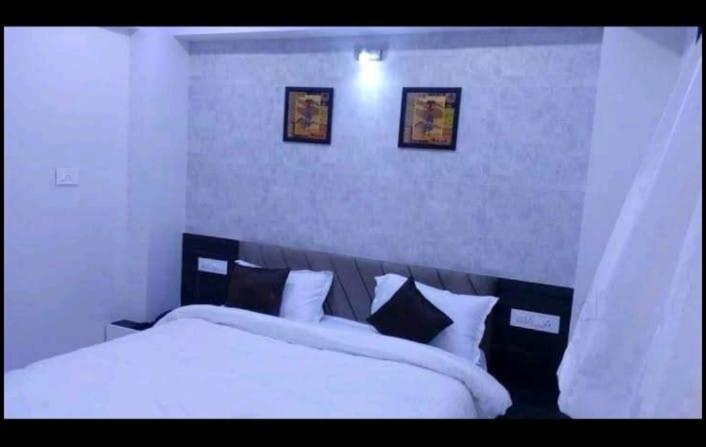 Hotel Best Velly Gandhinagar Buitenkant foto