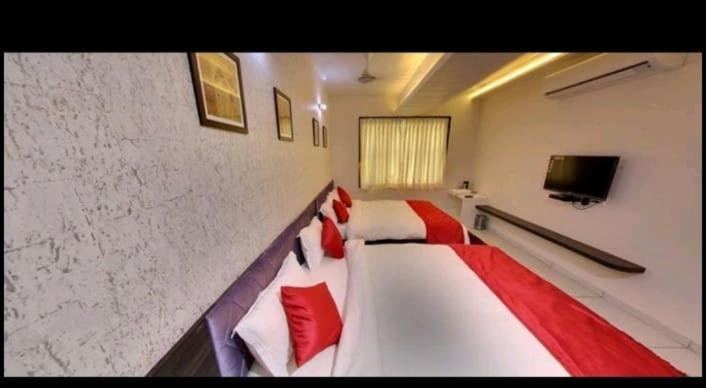 Hotel Best Velly Gandhinagar Buitenkant foto