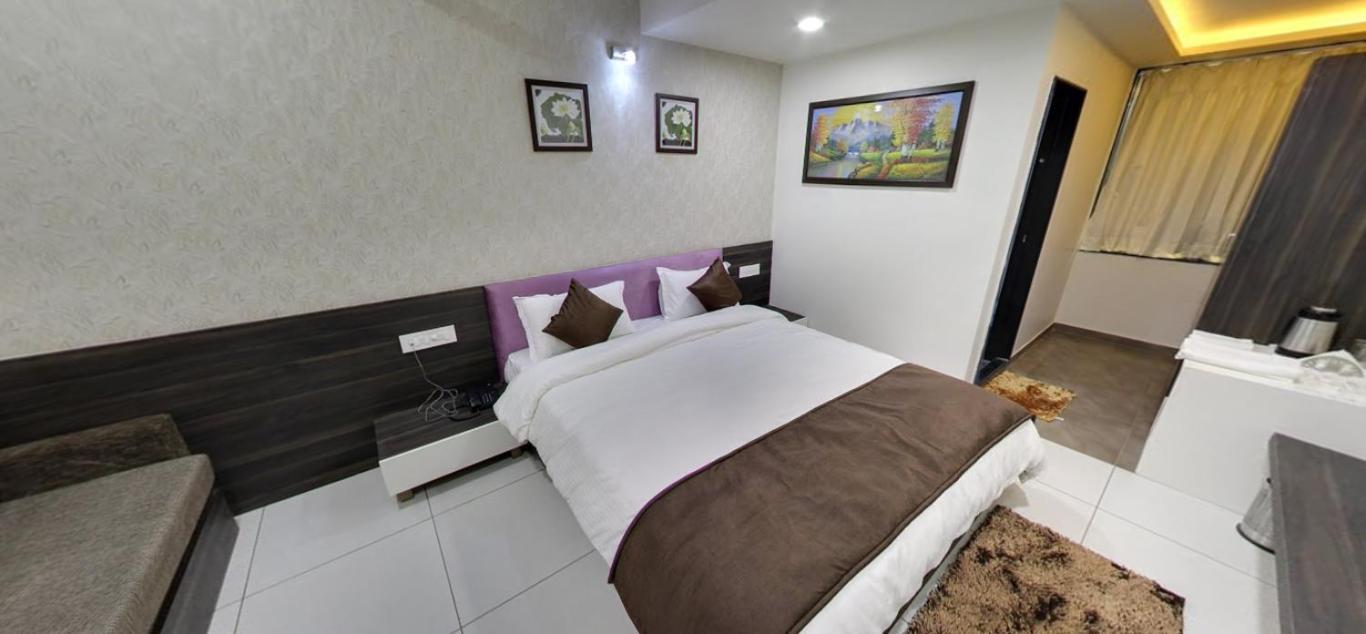 Hotel Best Velly Gandhinagar Buitenkant foto