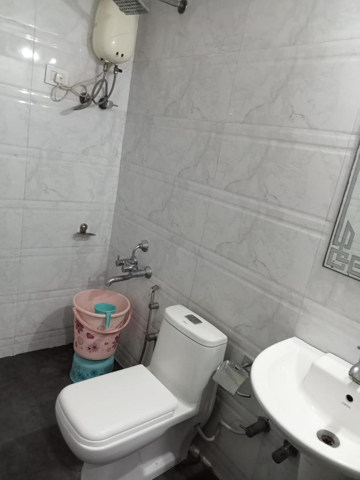 Hotel Best Velly Gandhinagar Buitenkant foto